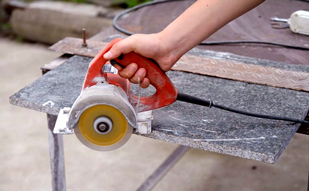 金剛石圓鋸片切割機有哪些分類呢？千萬別買錯了！